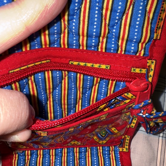 Vera Bradley Vintage Colorful Patterned Women's Wallet - Picture 4 of 9